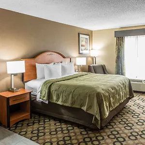 Quality & West - Hilliard Hotel